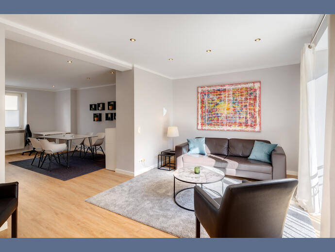 Möbliert: Tolle Lage in Schwabing - modern und einladend
