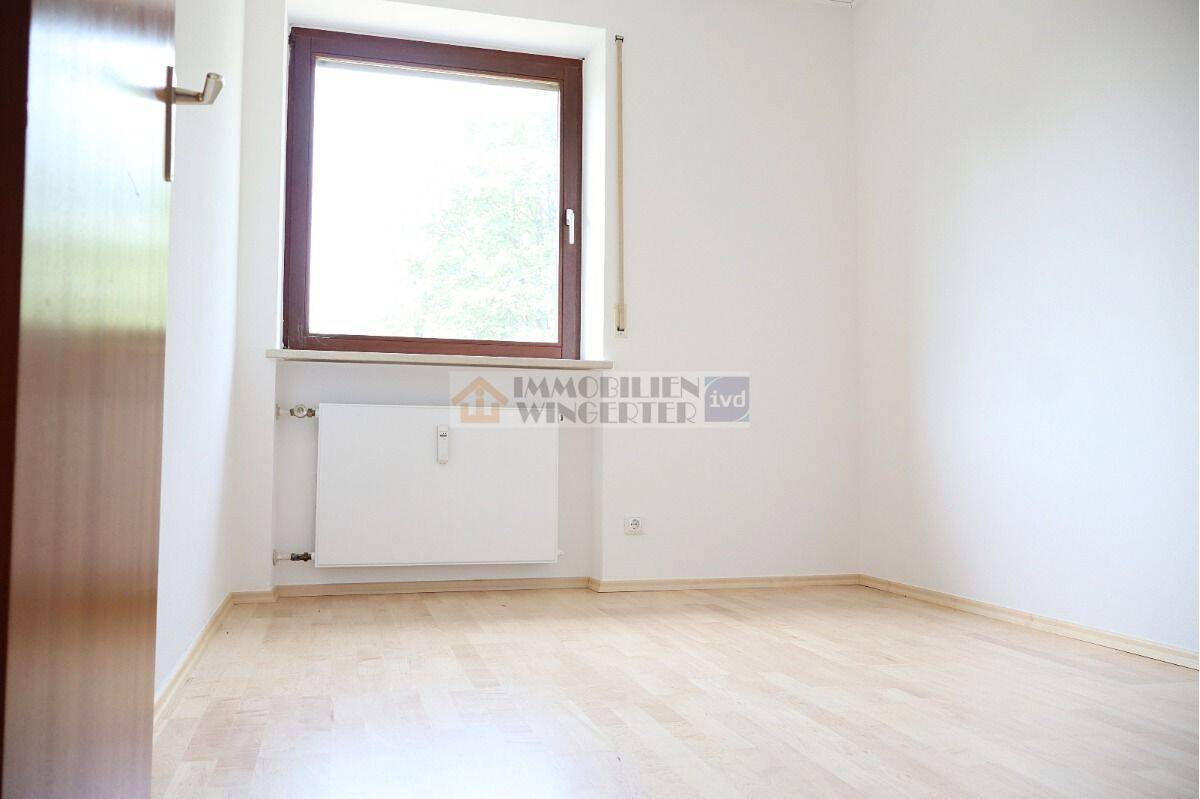 3 Zimmer-Wohnung in bester Lage im inneren Westen – Regensburg – Vorschaubild 9