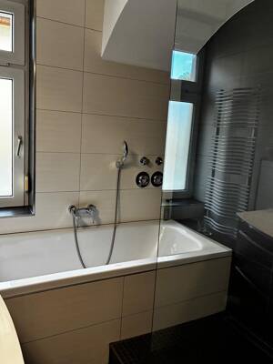 SfKW - Eigennutzer aufgepasst! Ab 09/2026 frei -112 m2 Wfl. - Familienwohnung - EBK - Balkon - FBH - 2 Bäder - Gartenzugang - Stellplatz - Keller – Pfaffengrund 4, 1157 Dresden – Vorschaubild 9