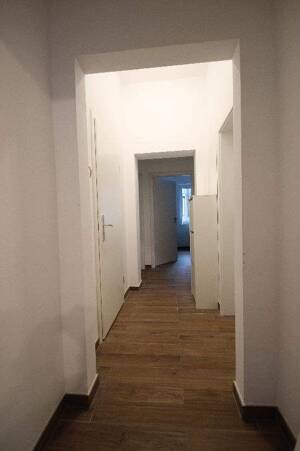 Sanierte Kapitalanlage im Zentrum von Bonn erzielbare Mieteinnahmen 75.000 EUR p.a.+ Nebenkosten – 53113 Bonn – Vorschaubild 9