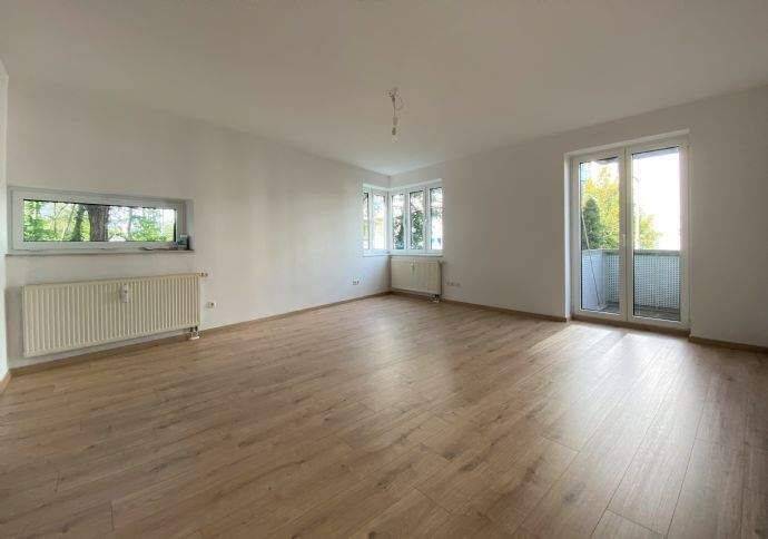 Helle 2-Raum-Wohnung, super Grundriss, mit kleinem Balkon in Gohliser Neubauvilla zu vermieten ! – Leipzig – Vorschaubild 8