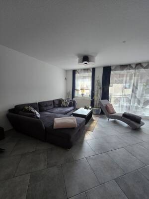 Familienfreundliche Maisonette mit großzügigem Raumkonzept und Terrasse – 50859 Köln – Vorschaubild 3