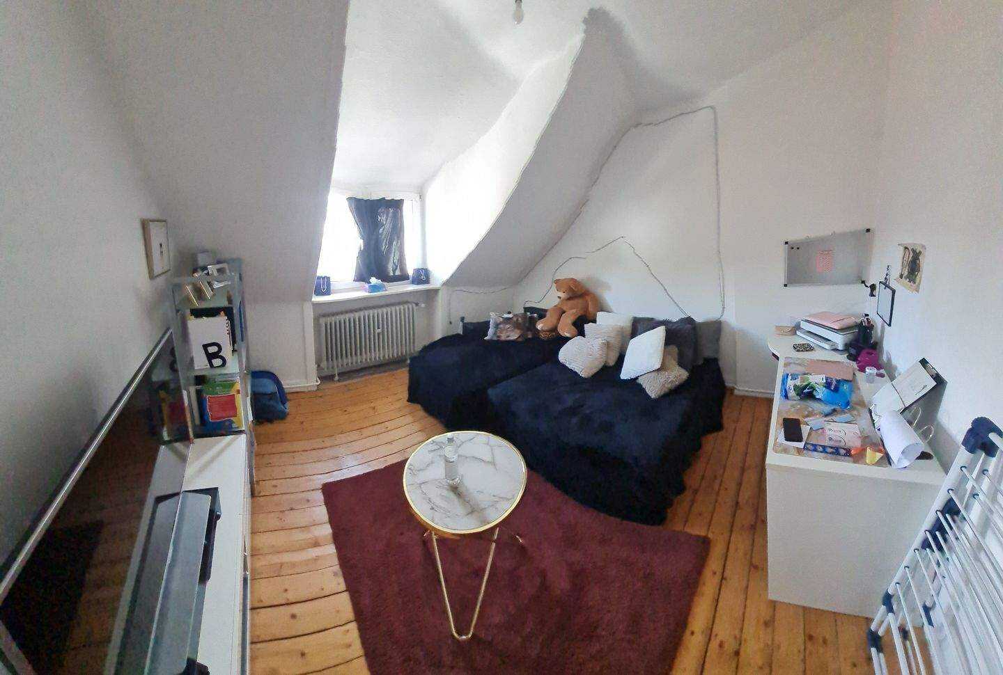 ***Ruhige, gut gelegene Dachgeschosswohnung mit neuwertiger Einbauküche im Herzen von Sonnenberg! *** – Wiesbaden – Vorschaubild 5