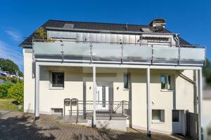 Modernisierte Erdgeschosswohnung im Grünen!
