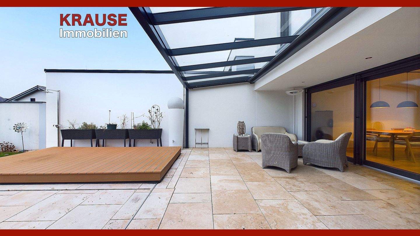 *Luxus pur! - Bauhaus-Villa mit High-End Ausstattung & Wellness* – Altötting – Bild 1 von 9