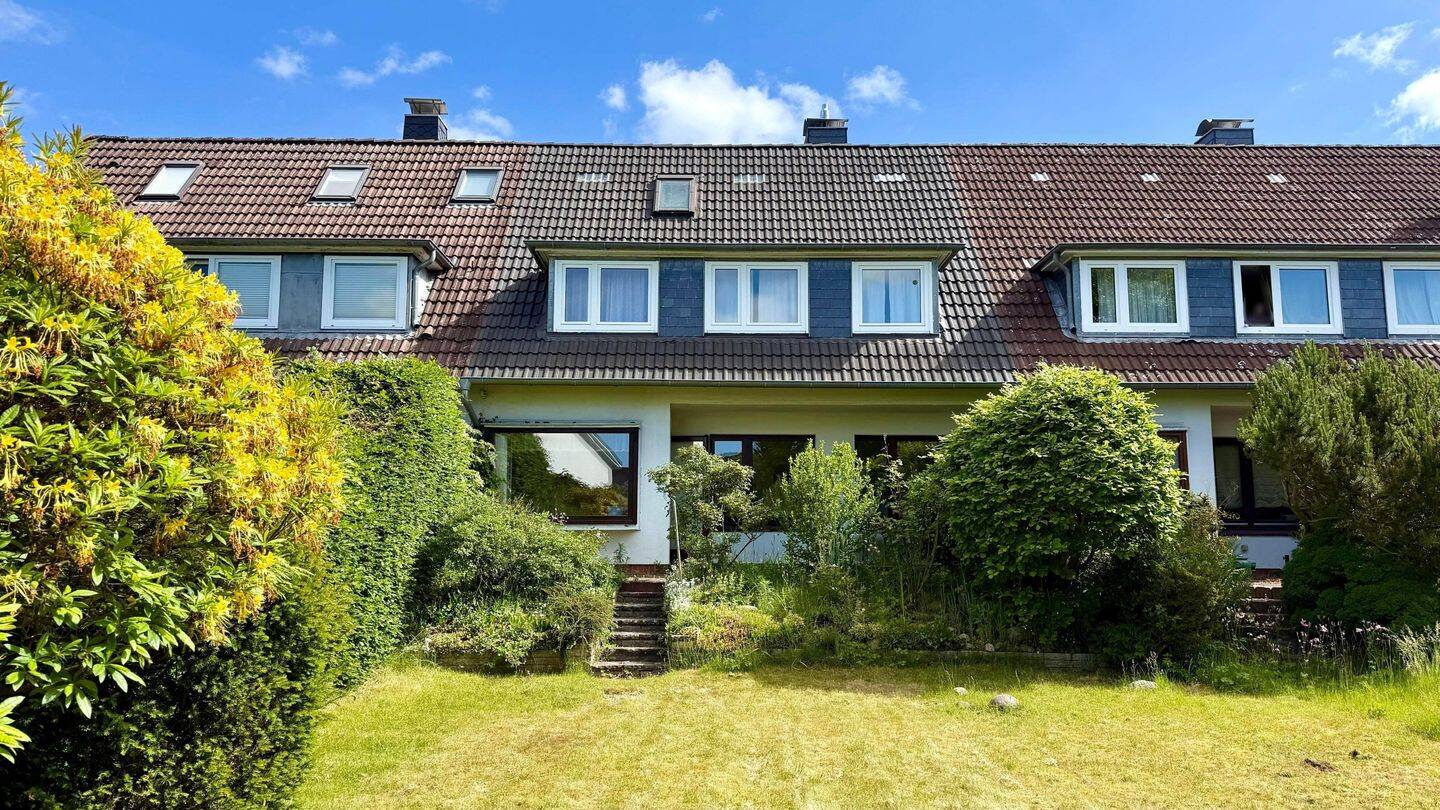 Familienfreundliches Reihenhaus in beliebter Lage zwischen Volksdorf und Bergstedt