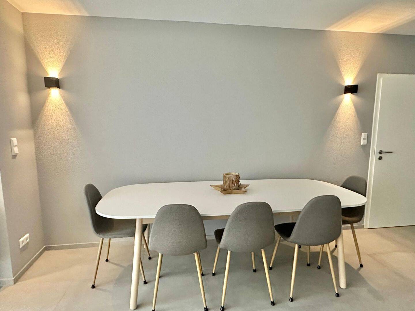 Wohnen auf Zeit in Karlsruhe - möblierte Neubauwohnung ab 1 Monat mieten – Karlsruhe – Vorschaubild 2