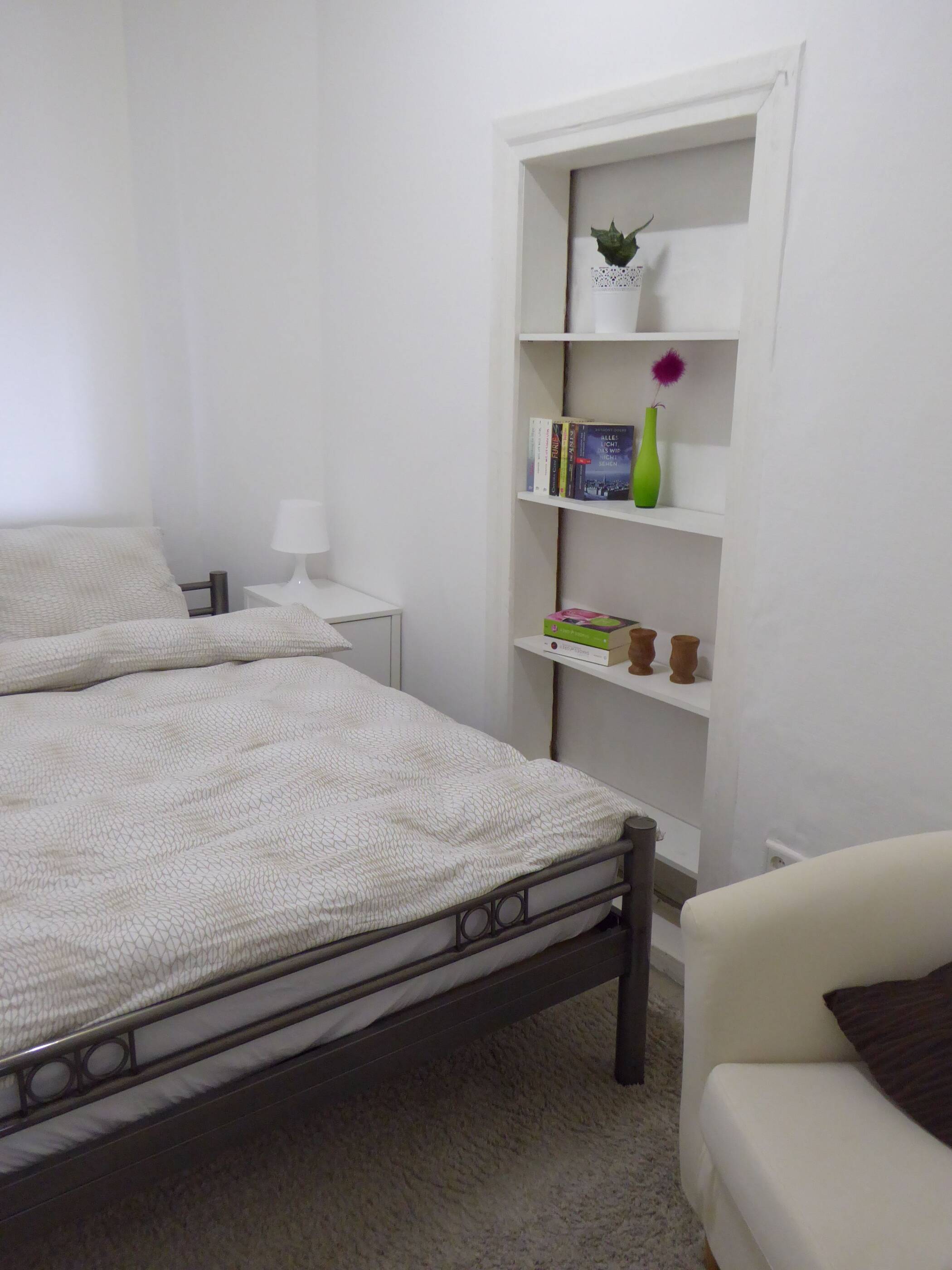 Innenstadt/Zentrum - Helle ruhige 2-Zimmer-Wohnung im Zentrum von Erlangenen – Erlangen – Vorschaubild 9