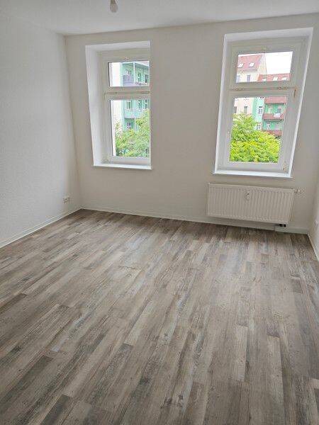Geräumige 2 Raum Wohnung in Sanierung – Leipzig – Vorschaubild 4