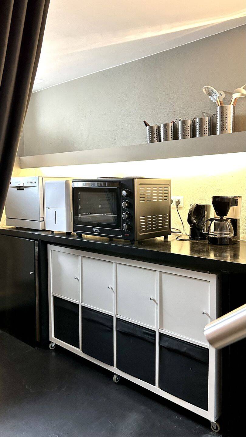 Vollmöblierte 1,5-Zimmer-Wohnung - Maximale Mietzeit 1 Jahr – Hamburg – Vorschaubild 9