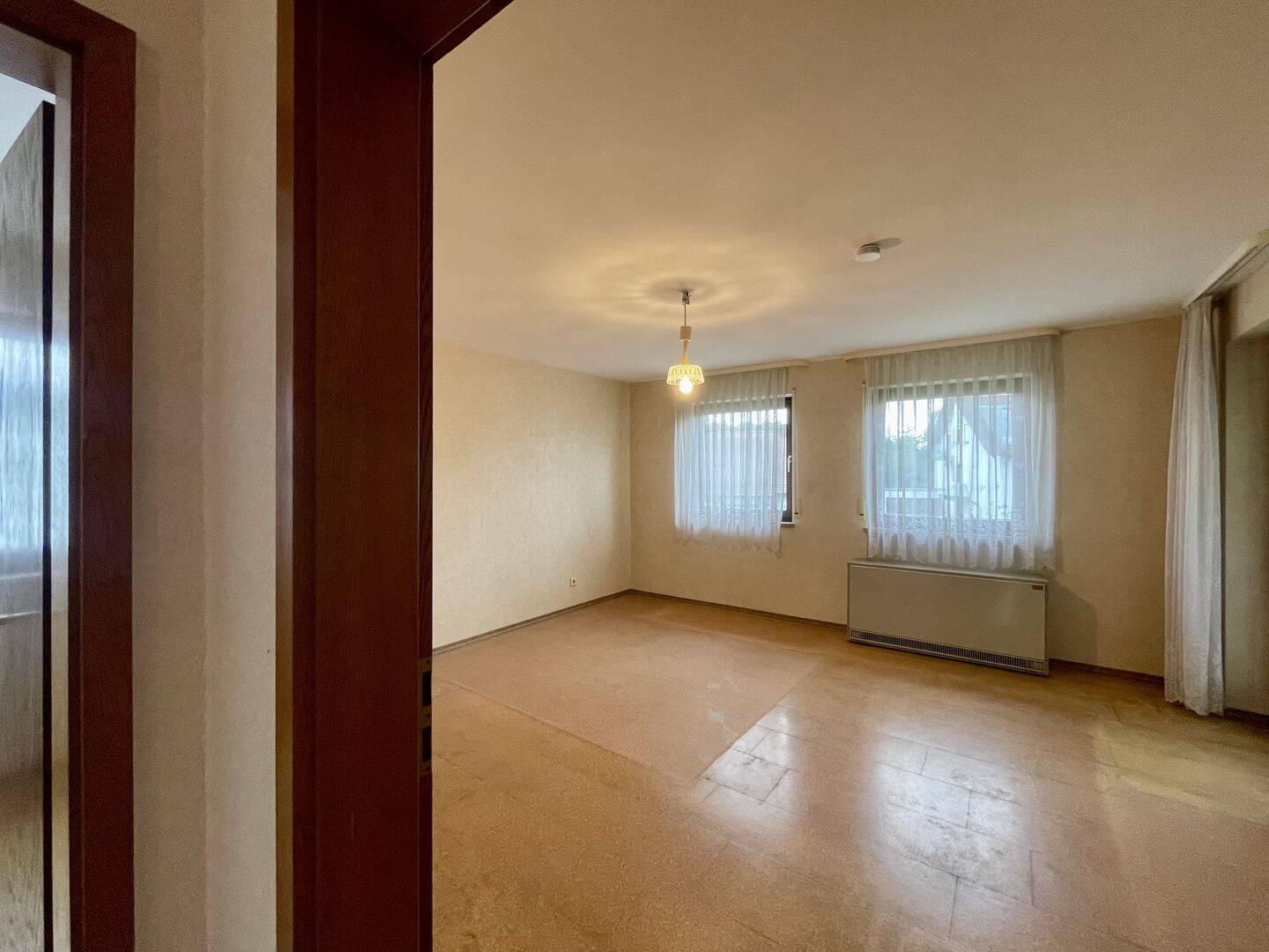 Geräumiges Einfamilienhaus - ideal für Ihre Familie und deren individuelle Bedürfnisse. – Ingolstadt – Vorschaubild 5