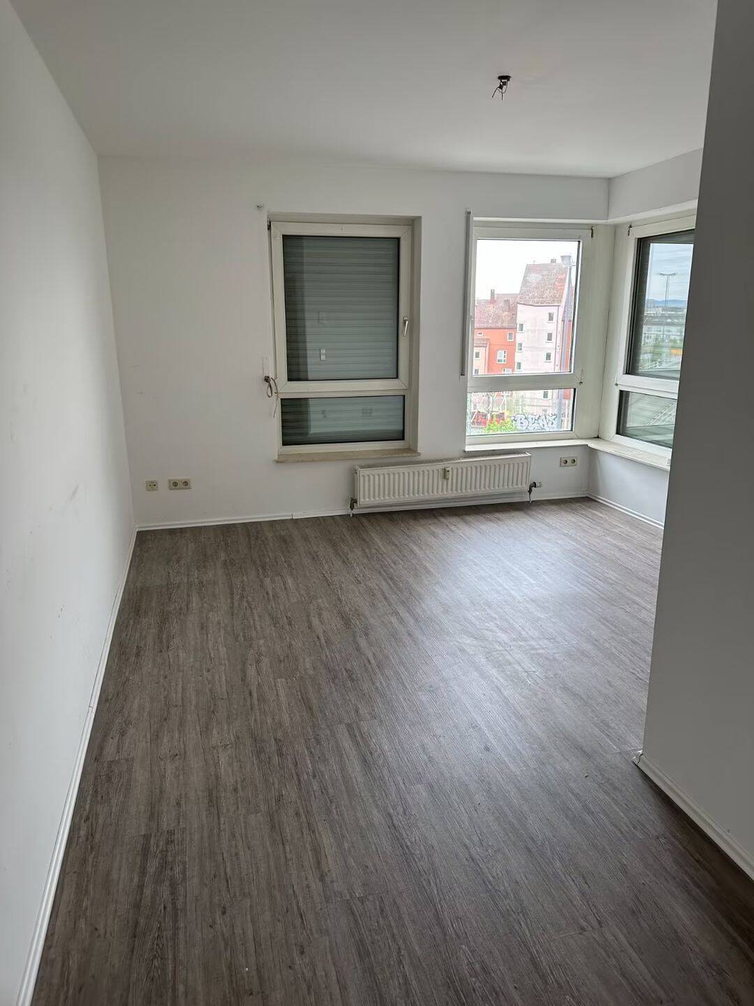 1-Zimmer-Wohnung in Ludwigshafen-Mitte - weitere Einheiten im selben Objekt verfügbar – Ludwigshafen am Rhein – Bild 1 von 2