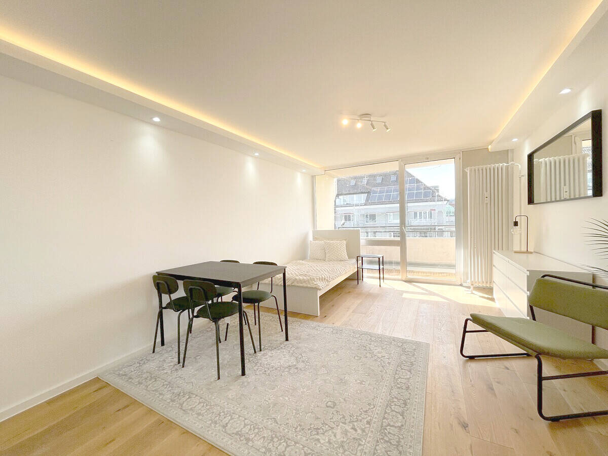 Neue möbelierte 1 Zi.-Whg. mit West-Balkon und EBK direkt an der "Macherei" in Berg am Laim – München – Vorschaubild 2