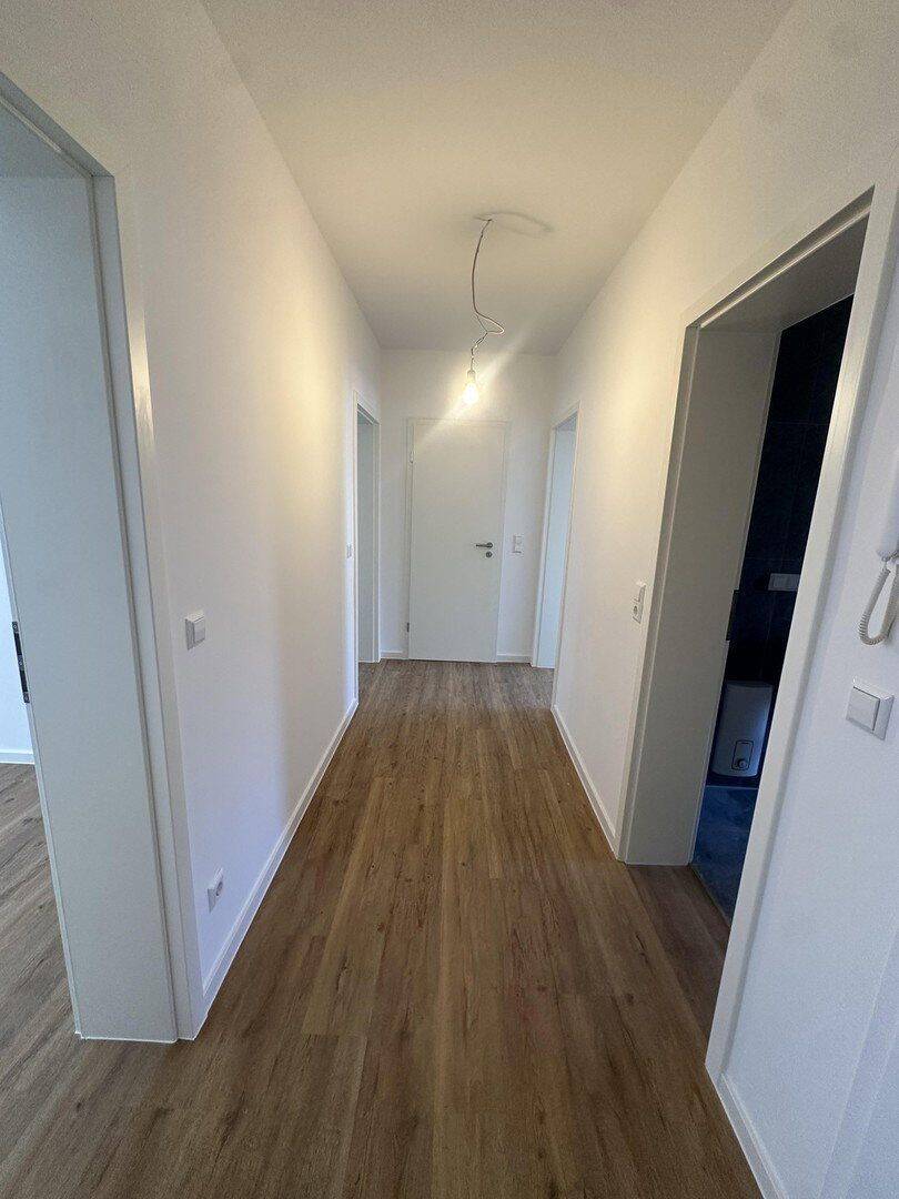 Sanierte 2-Zimmer Wohnung in der Schwetzingervorstadt – Mannheim – Vorschaubild 2