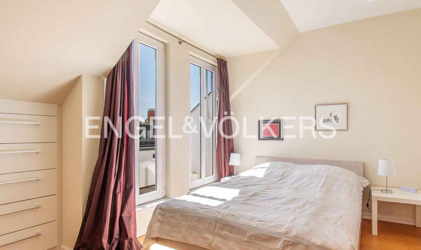 Lichtreich. Maisonette. Endetage. – Hamburg – Vorschaubild 4