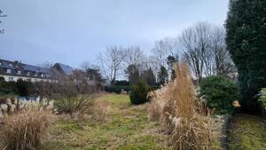 Bungalow im Grünen in zweiter Reihe auf rd. 3.500 m² großem, schönen Grundstück mit mehreren Garagen in guter Lage im Städtetriangel OB/MH/E! – 46045 Oberhausen – Vorschaubild 5