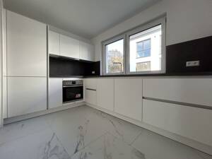 Lichtdurchflutete 3,5 Zimmer-Neubauwohnung mit Einbauküche zu vermieten! – 74078 Heilbronn – Vorschaubild 4