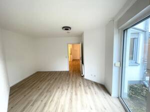 Ein Zuhause zum Verlieben - 2-Zimmer-Gartenwohnung mit Terrasse & Tiefgarage in Wiesbaden-Bierstadt – 65191 Wiesbaden – Vorschaubild 5