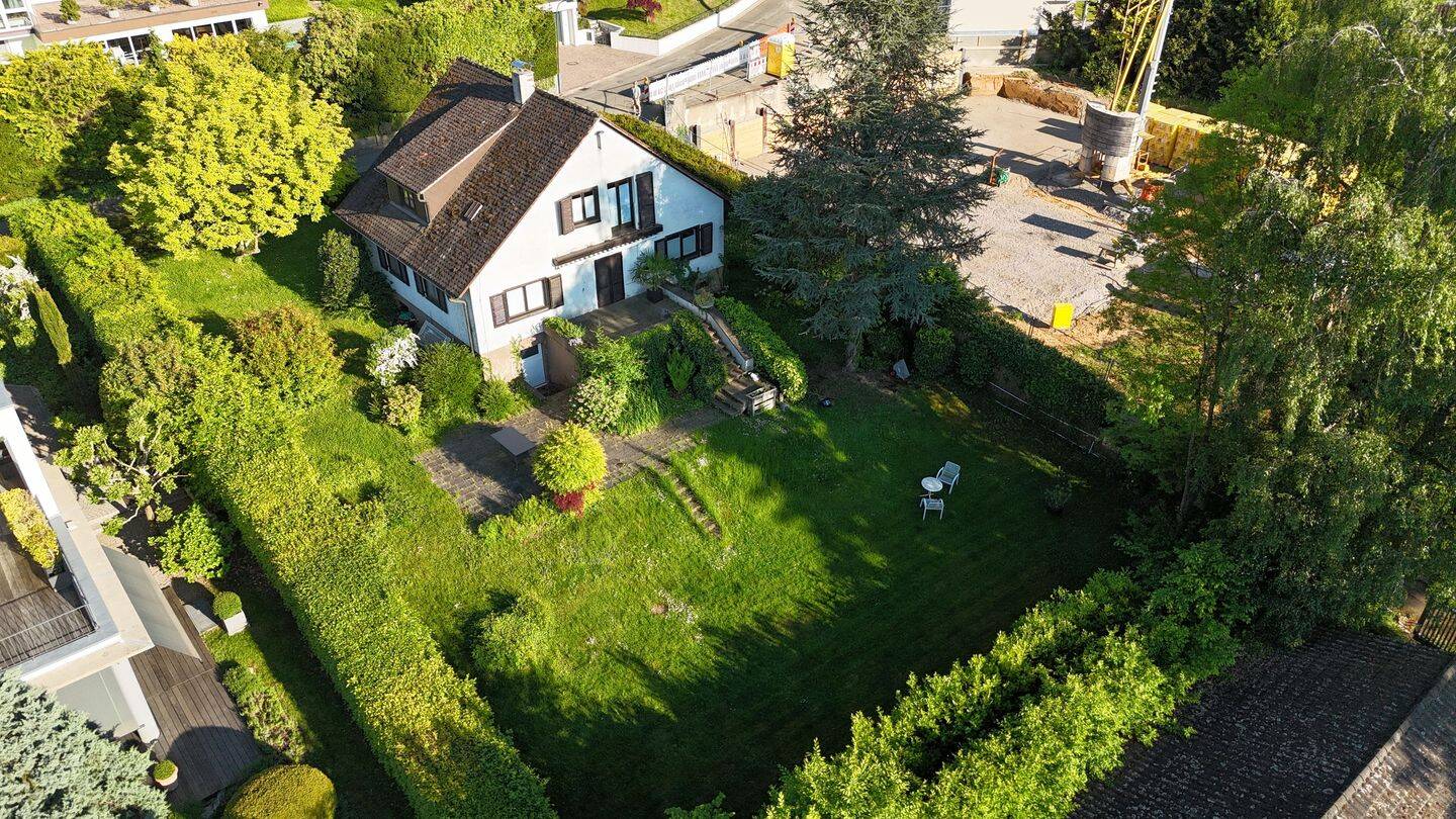 DIE exklusive Lage in Lörrach am Leuselhardt... – Lörrach – Bild 1 von 9
