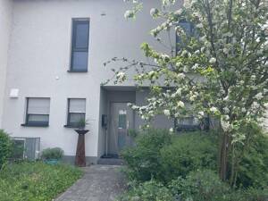 ENERGIEBEWUSST WOHNEN: A+ Großzügige Doppelhaushälfte in Ludwigshafen KEINE MAKLER-PROVISION! – 67069 Ludwigshafen am Rhein – Vorschaubild 3