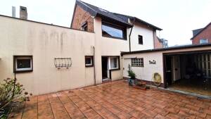 Oberforstbach! Freistehendes Zweifamilienhaus mit großer Garage und pflegeleichtem Grundstück – 52076 Aachen – Vorschaubild 3