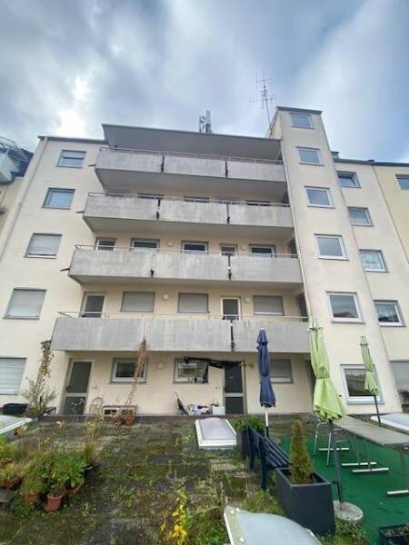 Mehrfamilienhaus mit Tiefgarage, Balkonen und Aufzug in Top-Lage – Nürnberg – Vorschaubild 6