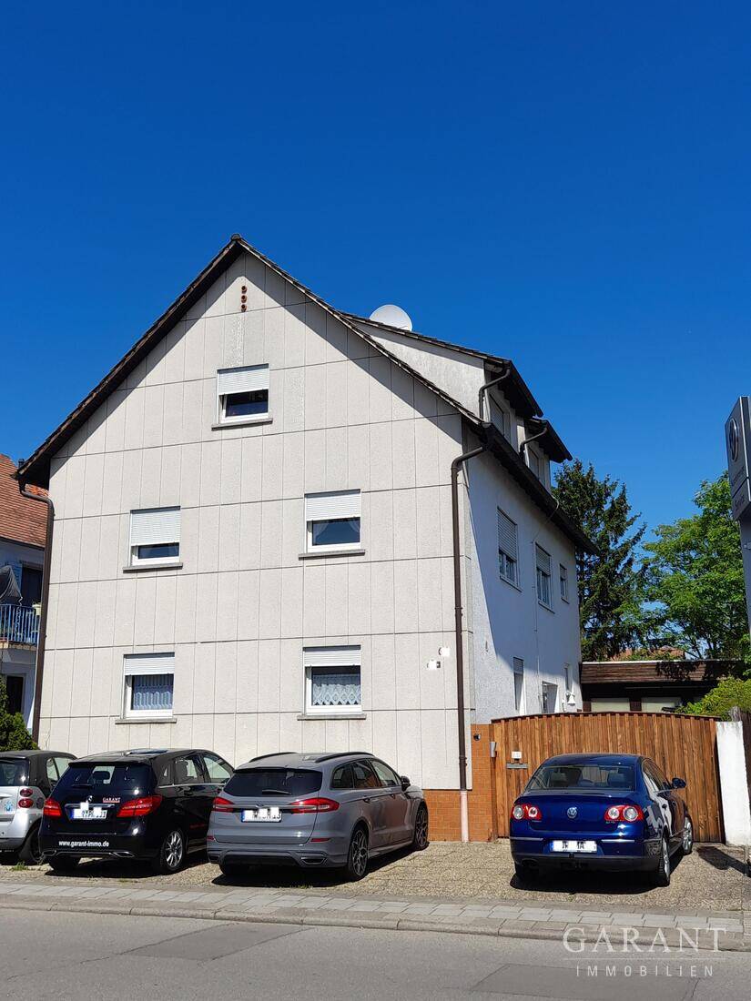 Zweifamilienhaus in Haßloch, viel Raum für Ihre Wohnideen – Haßloch – Bild 1 von 9