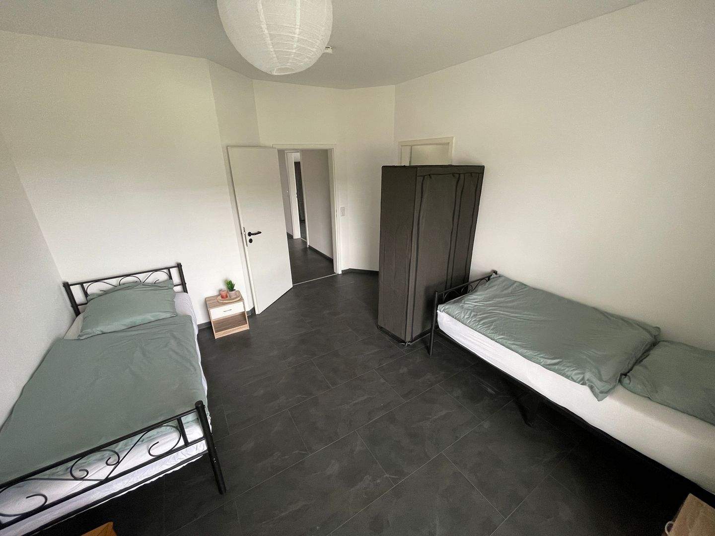 Wunderschöne und moderne Wohnung auf Zeit mitten in Mörfelden-Walldorf – Mörfelden-Walldorf – Vorschaubild 3