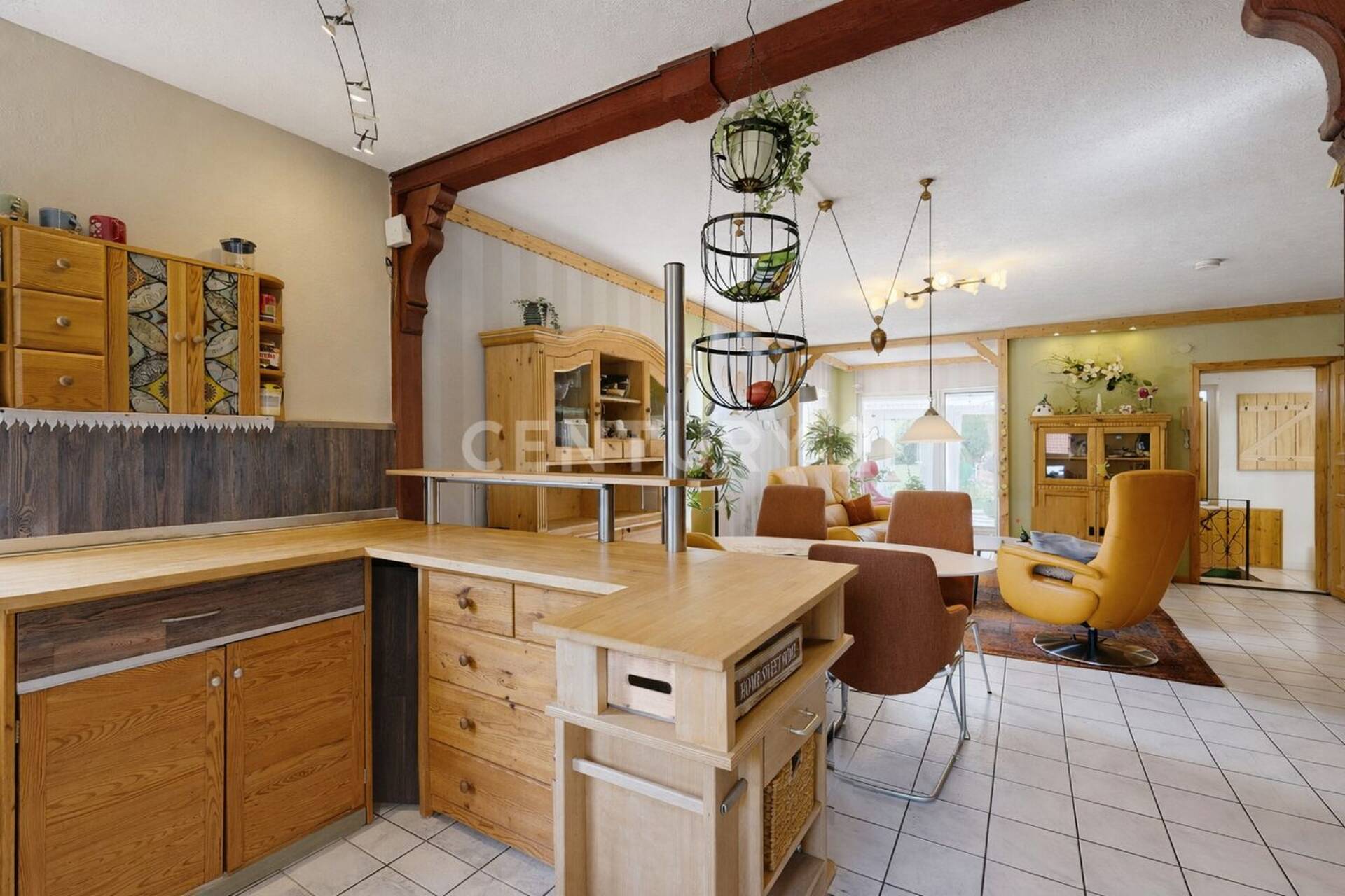 Haus in 39120 Magdeburg mit 199,63 m² kaufen