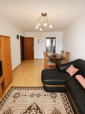 Kaufgelegenheit in Tarforst: Helle 53 m² Wohnung mit Balkon in Uni-Nähe – 54296 Trier – Vorschaubild 3