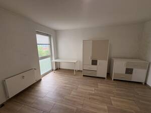 Modernisierte 1-Zimmer-Wohnung in Erlangen-Bruck - voll möbliert, Einbauküche, Waschmaschine – 91058 Erlangen – Vorschaubild 3