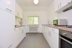 Möblierte Wohnung in beliebter Höhenlage mit Blick auf die Stadt in Stuttgart West – 70193 Stuttgart – Vorschaubild 3