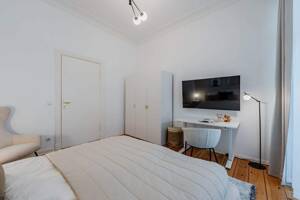 Frisch saniertes 64 m² Apartment mit Balkon in Charlottenburg – 10625 Berlin – Vorschaubild 9