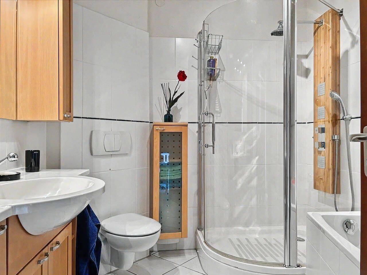 ERBBAURECHT: Charmantes Reihenmittelhaus in Hamburg Neuenfelde – Hamburg – Vorschaubild 9