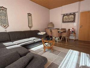 +++ LU.-HEMHSHOF: AKTUELL VERMIETET! SCHÖNE, HELLE 3 ZKB – ETW MIT BALKON UND KELLER ZU VERKAUFEN +++ – 67063 Ludwigshafen am Rhein – Vorschaubild 3