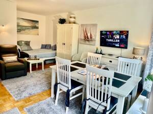 Vollmöbliert - Teilsanierte Terrassenwohnung an parkähnlichem Garten – 22559 Hamburg – Vorschaubild 3