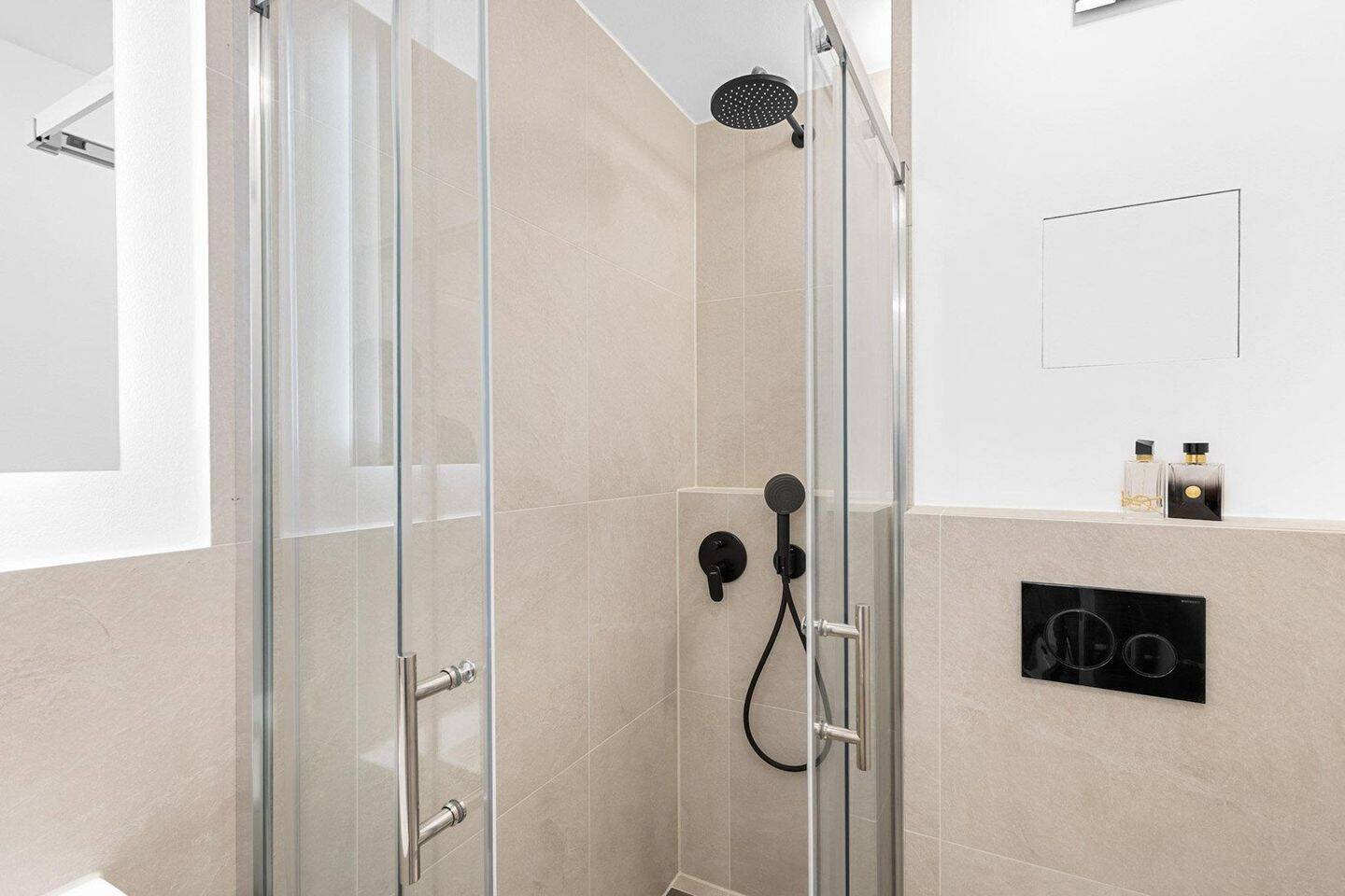 Kernsaniert vom Architekten 2 Zimmer | Erstbezug | Loggia | provisionsfrei – München – Vorschaubild 9