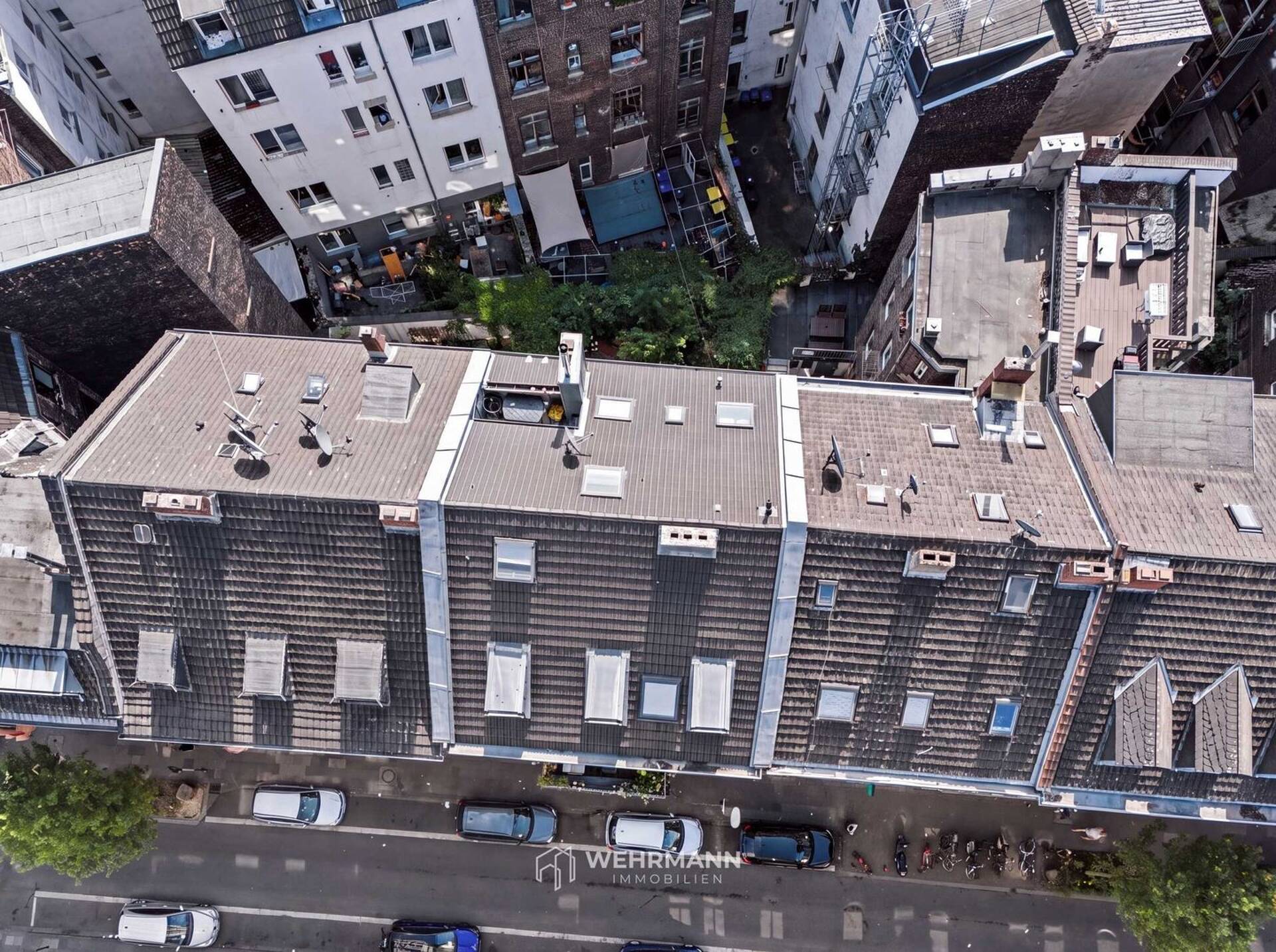 Mehrfamilienhaus in 51105 Köln mit 457 m² kaufen