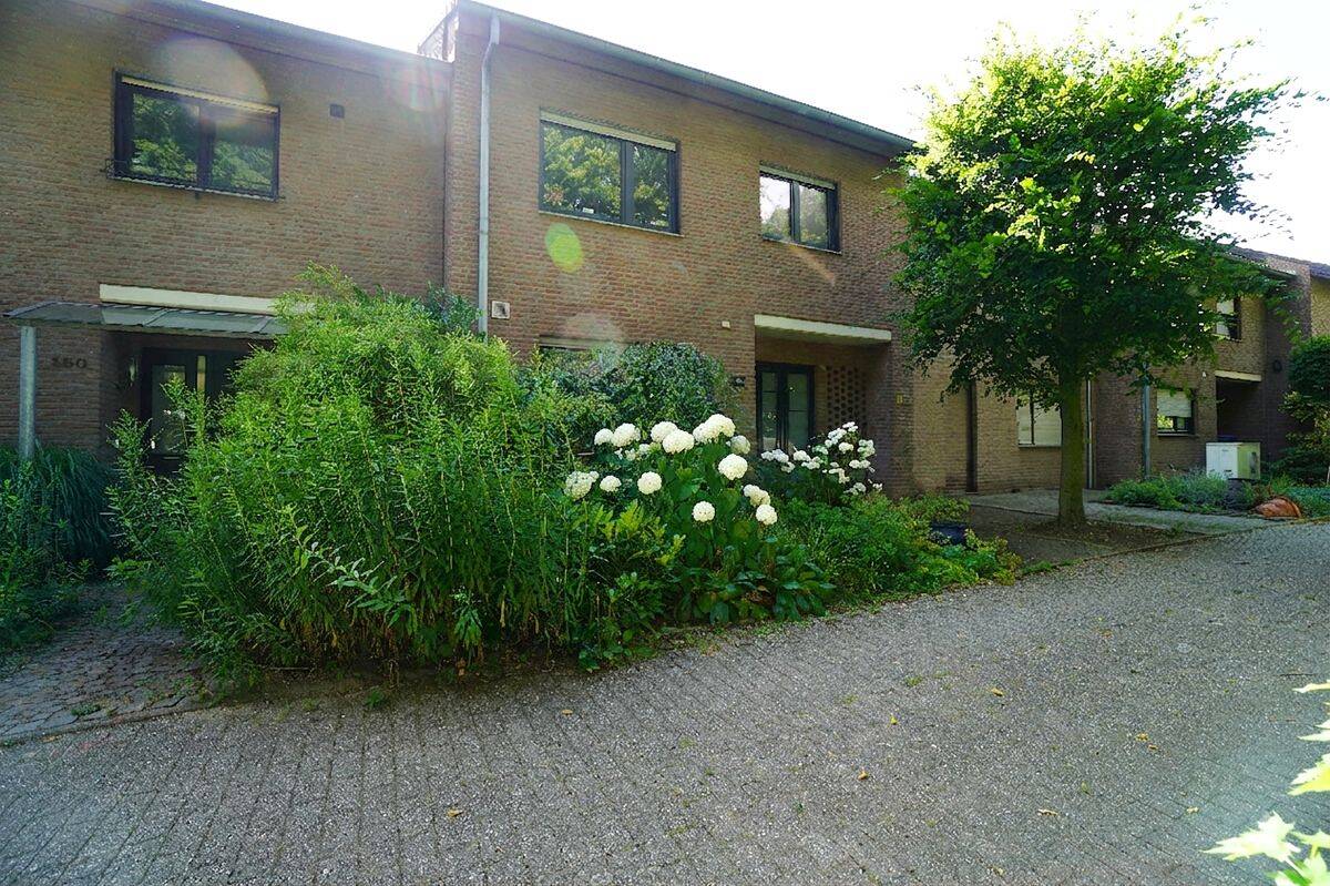 Reihenmittelhaus mit Garten und Garage in Münster Gievenbeck – 48161 Münster – Bild 1 von 9