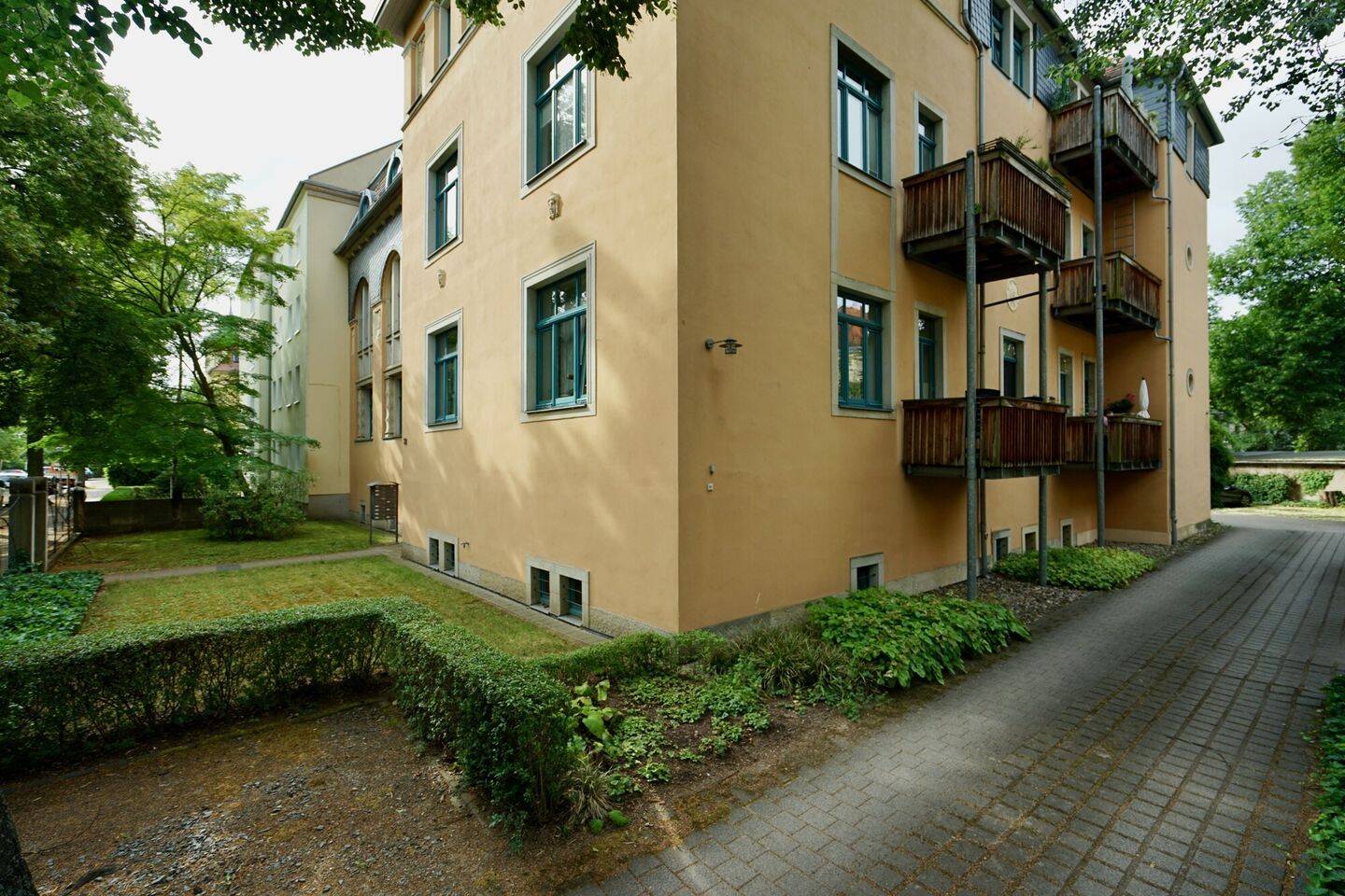 Stilvolle Altbauwohnung in herrschaftlicher Gründerzeitvilla – Dresden – Vorschaubild 3