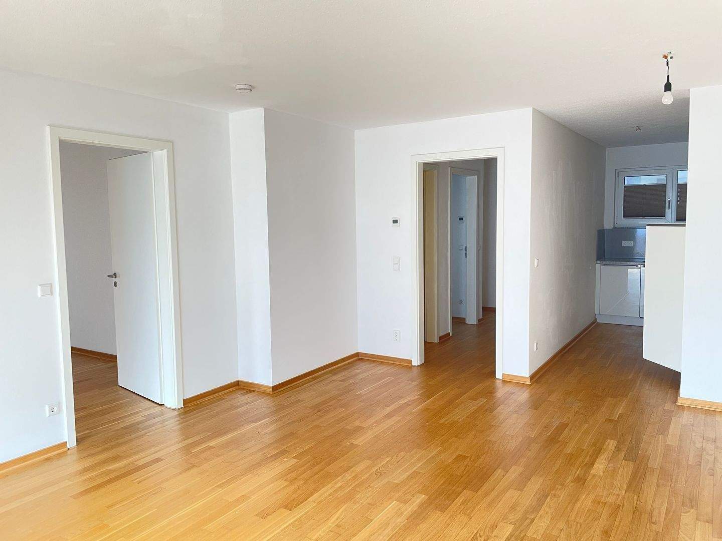 Moderne 3 -Zimmerwohnung mit Balkon Grundigpark – Fürth – Vorschaubild 8