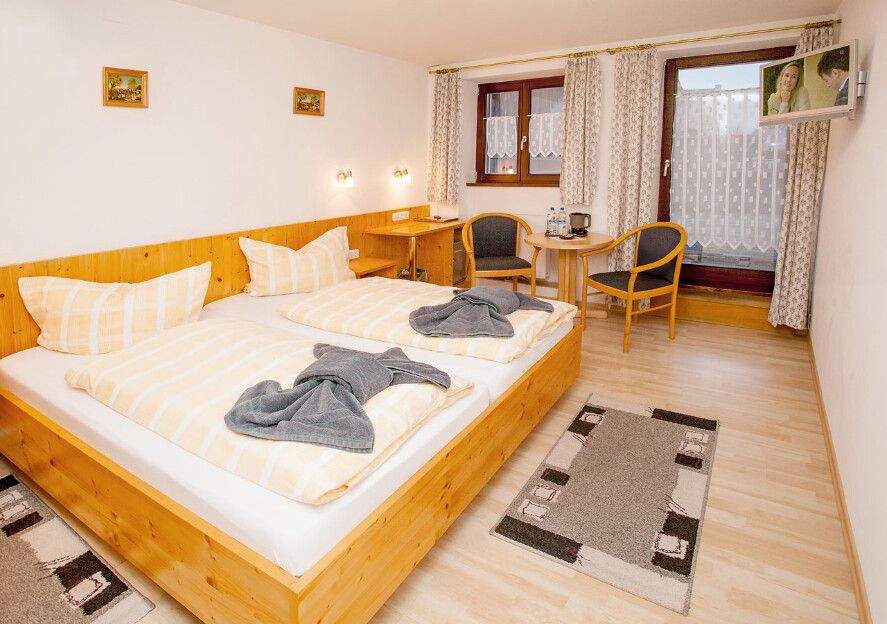 Investoren aufgepasst - Historisches Pensionshaus mit Denkmalschutz in zentraler Lage – Oberammergau – Vorschaubild 9