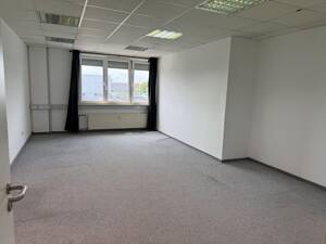 Helle 3-Zimmer-Wohnung (88 m²) in Fürth - Einbauküche, Top-Anbindung, provisionsfrei – 90763 Fürth – Vorschaubild 2