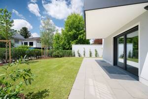 Stilvolle 3-Zimmer-Gartenwohnung mit großzügiger Terrasse und vielseitigem Hobbyraum
