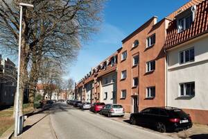 Reinkommen und Wohlfühlen: individuelle 1,5-Zi.-Single-Wohnung, sofort anmietbar! – 23558 Lübeck – Vorschaubild 1