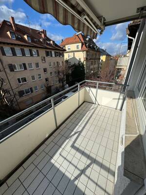 Zuhause mit 3 Zimmern in Stuttgart Süd aktuell 2 Zimmer verfügbar – 70180 Stuttgart – Vorschaubild 1