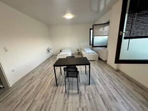 ALL INCLUSIVE!!! Möblierte 2 Zimmerwohnung in zentraler Lage von Neu-Ulm, für bis zu 4 Personen – 89231 Neu-Ulm – Vorschaubild 2