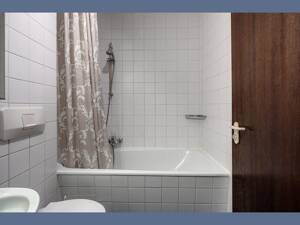 Möbliert: Großzügiges Apartment in guter, ruhiger Lage – 81547 München – Vorschaubild 9