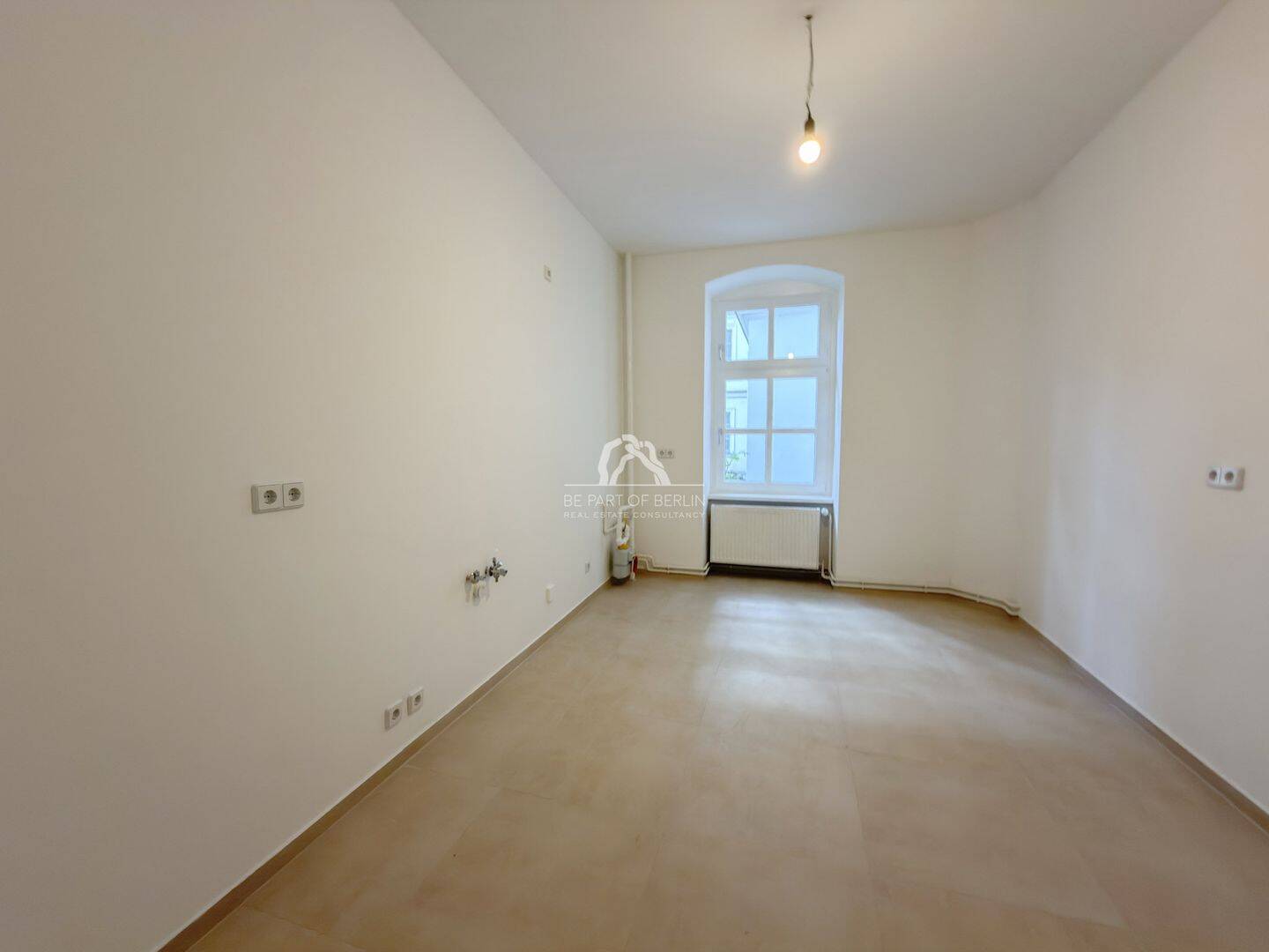 TOP LAGE IM WRANGELKIEZ! FRISCH SANIERTE 2-ZIMMER WOHNUNG IM EG! PROVISIONSFREI! – Berlin – Vorschaubild 4
