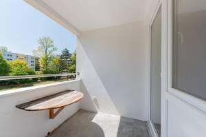 Hereinspaziert! Charmante 3-Zimmer Wohnung mit Süd-Loggia – 81477 München – Vorschaubild 3